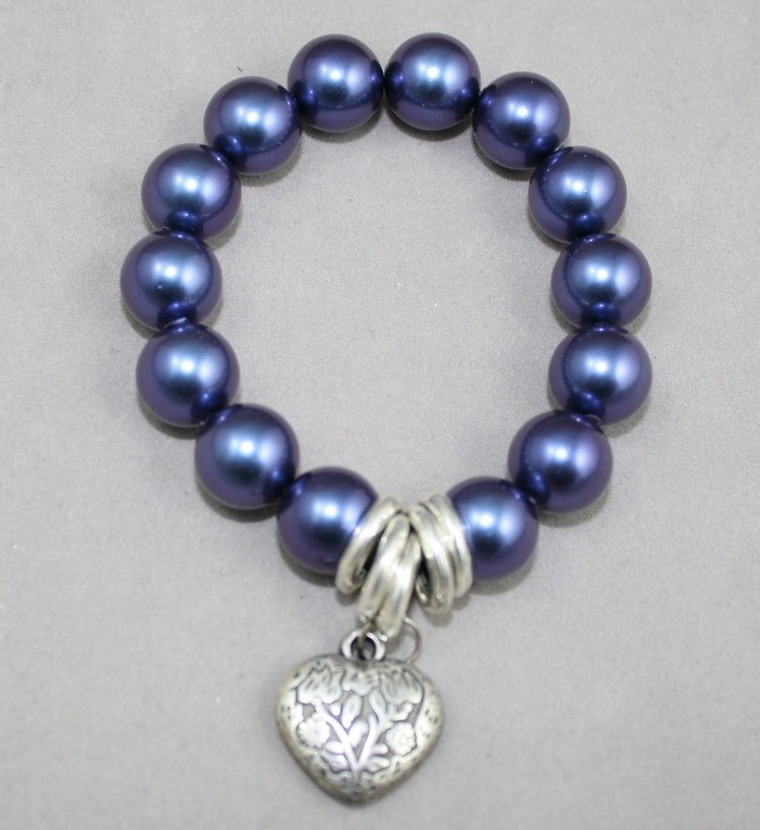 Blue violet pearls bracelet