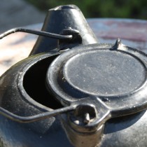 Vintage Cast Iron Teapot Tea Kettle Swivel Lid 